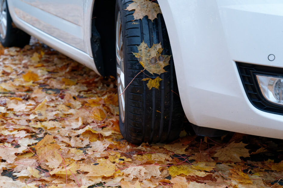 Reifenwechsel im Oktober und die Bedeutung der richtigen Autofinanzierung